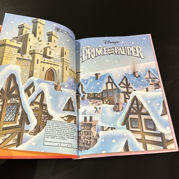 Disney’s The Prince and the Pauper - Disney’s Wonderful World of Reading Book - Picture 5 of 9